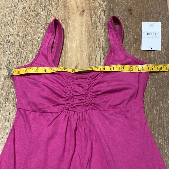 Carve designs Sadie tank pink size small - Picture 5 of 7